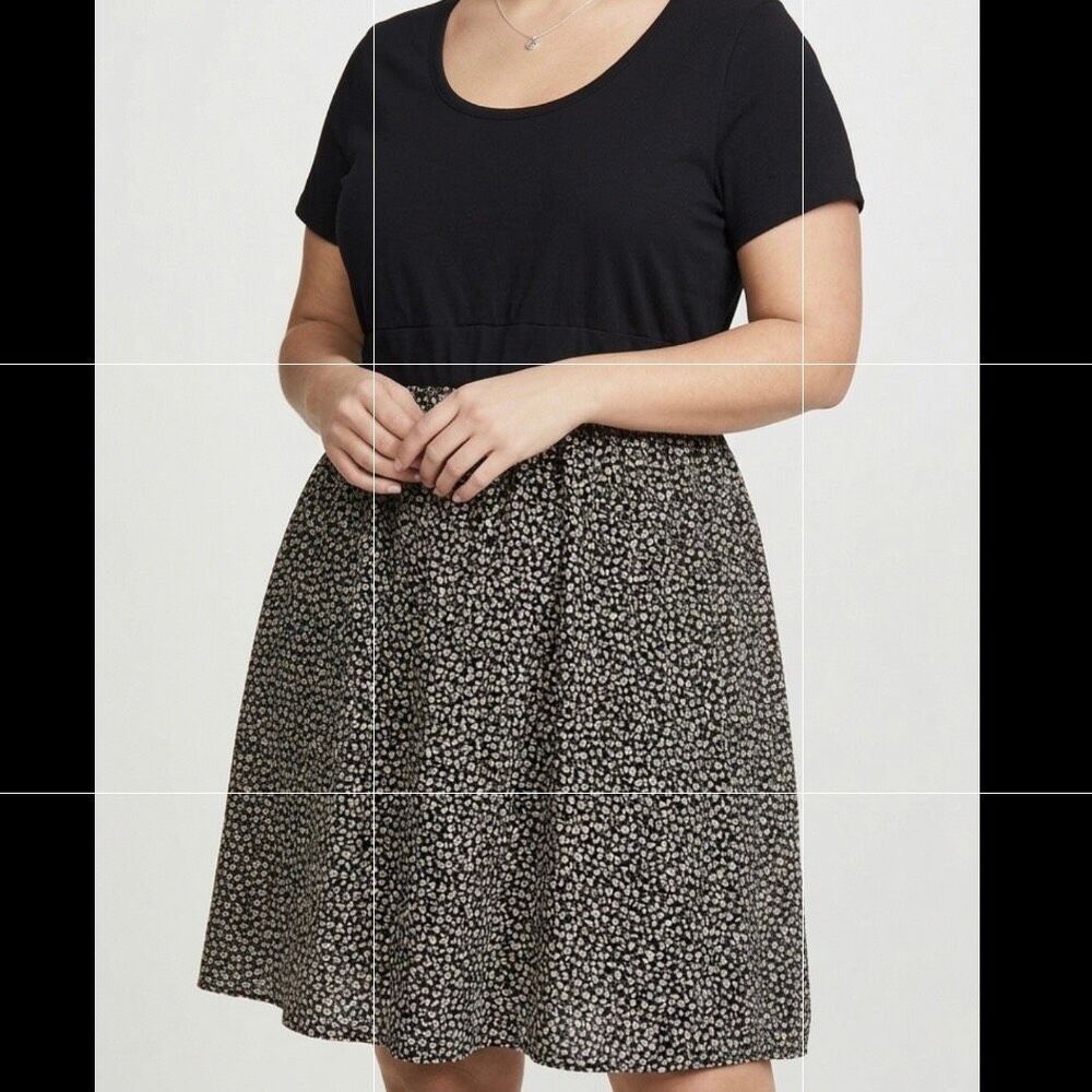 Torrid ditsy floral size 3 plus size dress floral mini length 3x xxxl soft summe